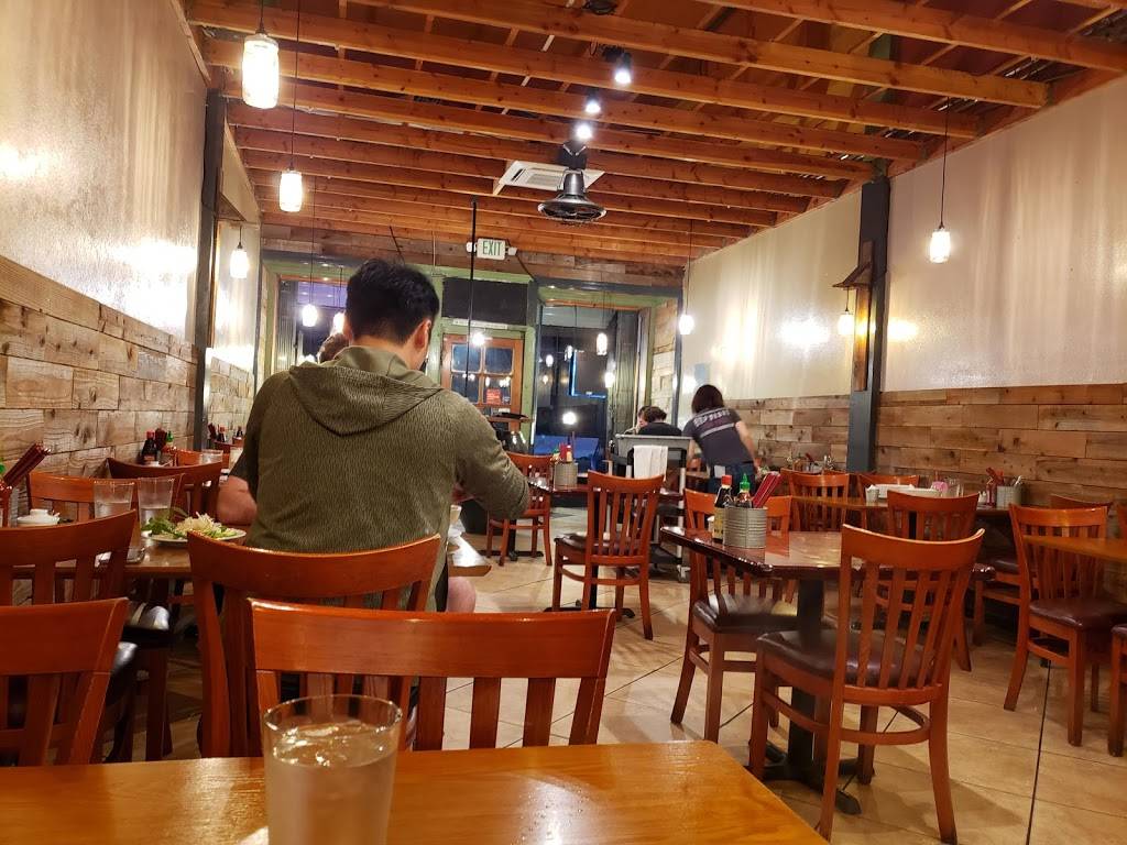 Binh Minh Quan | restaurant | 338 12th St, Oakland, CA 94607, USA | 5108938136 OR +1 510-893-8136