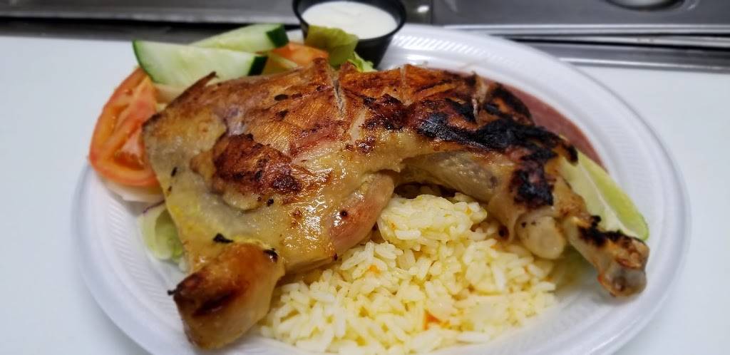 Changaro & Pupuseria | restaurant | 107 E Diamond Ave, Gaithersburg, MD 20877, USA | 2409126736 OR +1 240-912-6736