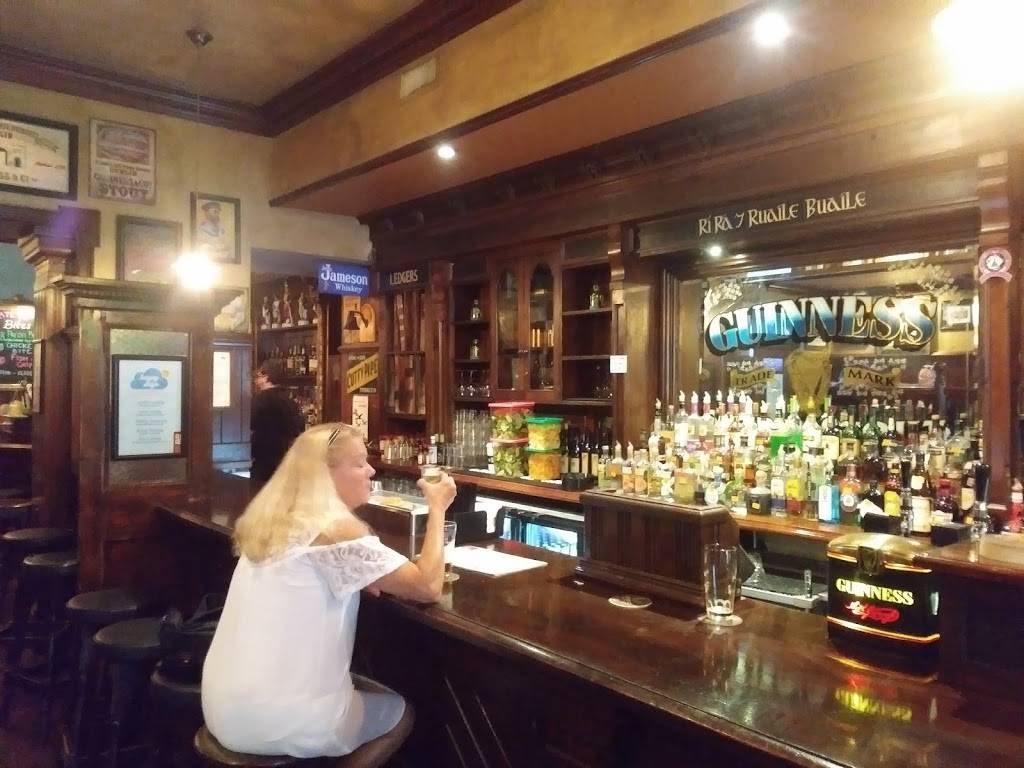 Rí Rá Irish Pub | restaurant | 208 N Tryon St, Charlotte, NC 28202, USA | 7043335554 OR +1 704-333-5554