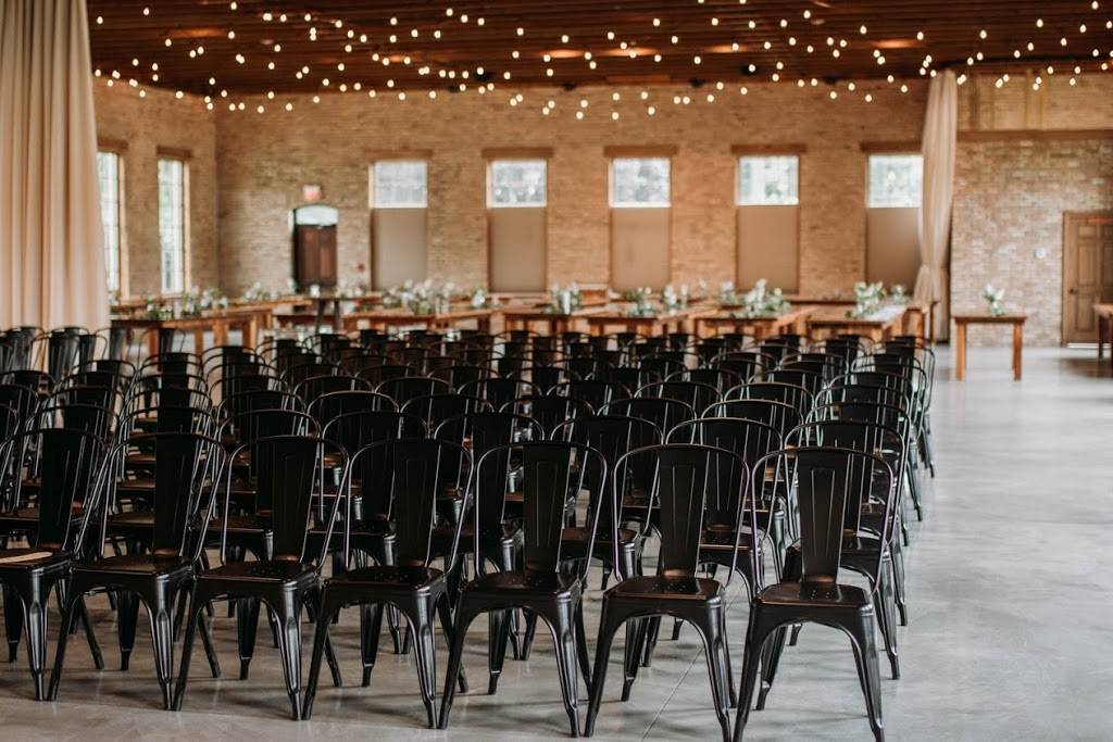 The BRIX on the Fox |  | 260 S Washington St, Carpentersville, IL 60110, USA | 8478448010 OR +1 847-844-8010