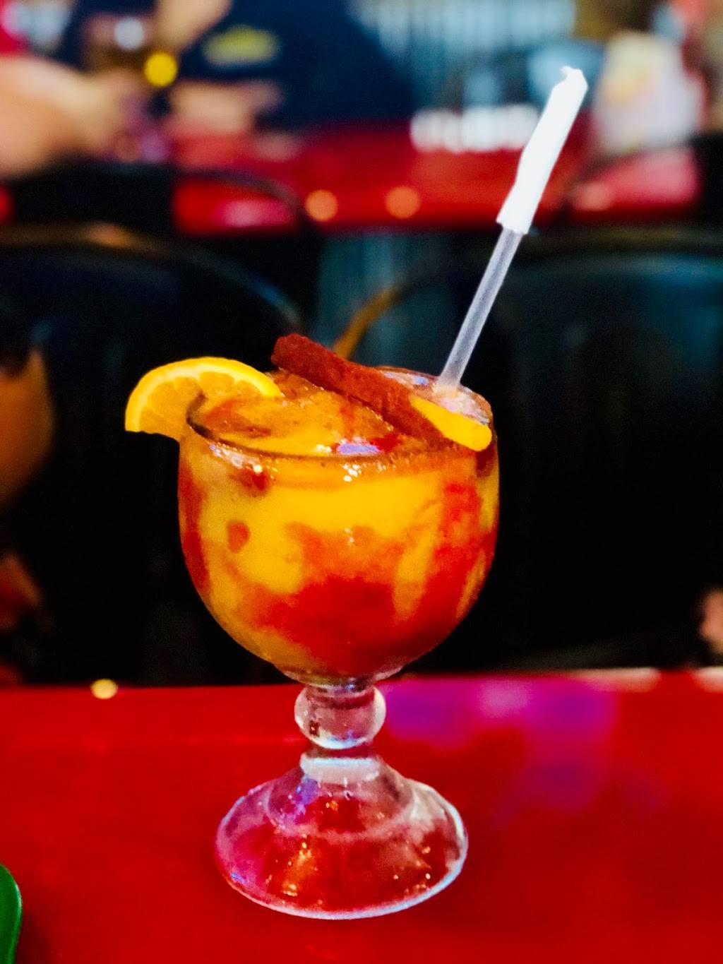 Fuzzys Taco Shop | restaurant | 10910 N Central Expy #800, Dallas, TX 75231, USA | 2142386778 OR +1 214-238-6778