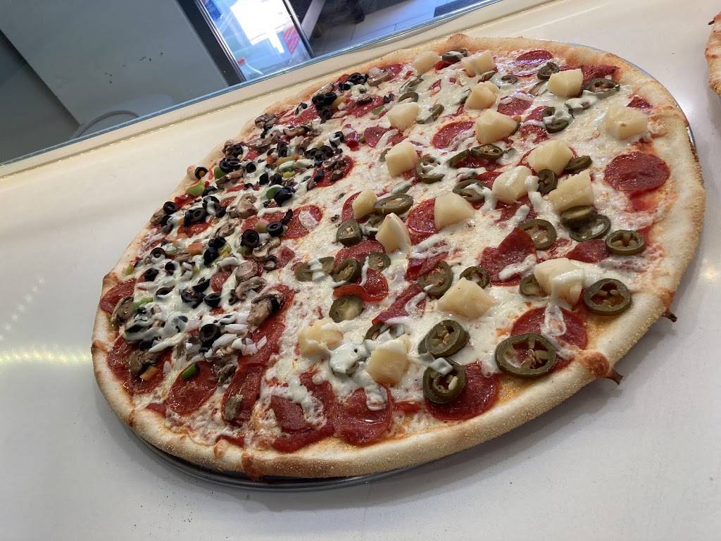 New York Pizza Style | restaurant | 2435 N Clark St, Chicago, IL 60614, USA | 7738571567 OR +1 773-857-1567