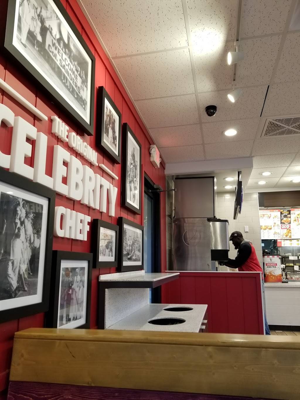 Taco Bell | meal takeaway | 835 W Sproul Rd, Springfield, PA 19064, USA | 6105436005 OR +1 610-543-6005