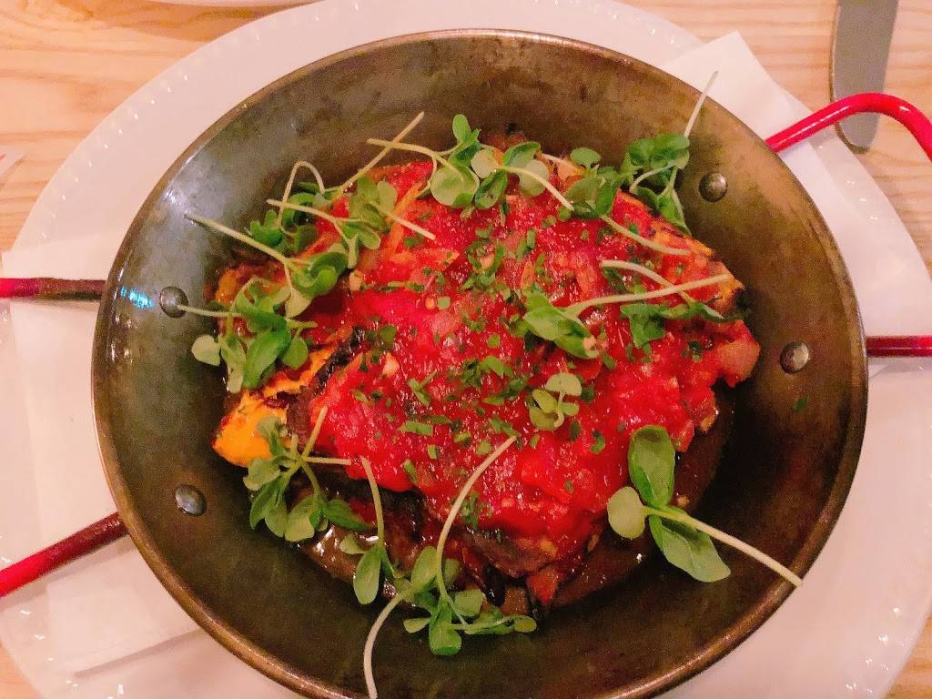 Labora Restaurant | restaurant | 433 King St W, Toronto, ON M5V 3M4, Canada | 4162609993 OR +1 416-260-9993