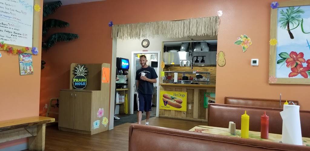 PUDGEES LLC | restaurant | 8435 Roscoe Court, Floral City, FL 34436, USA | 3523443773 OR +1 352-344-3773