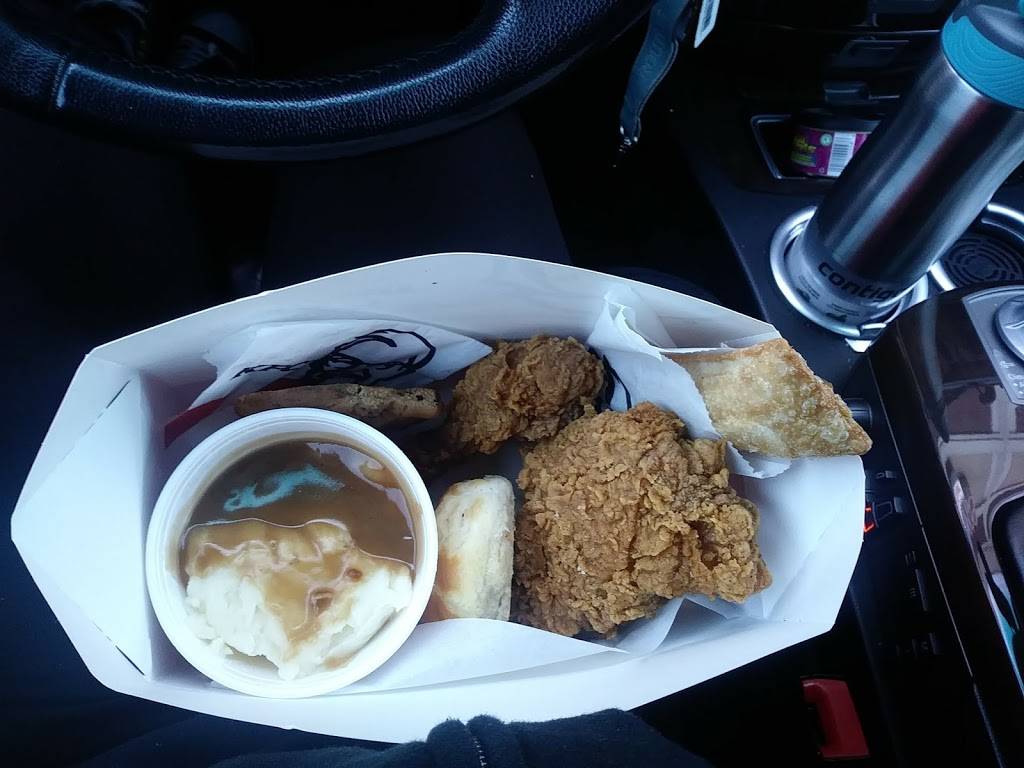 KFC | restaurant | 2006 6th Ave, Tacoma, WA 98403, USA | 2532722812 OR +1 253-272-2812