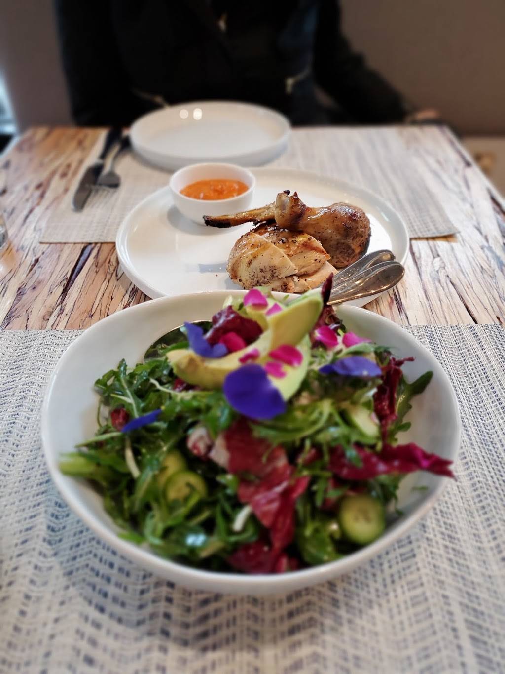 Mama Bird | restaurant | 2145 NW Raleigh St, Portland, OR 97210, USA | 5033842064 OR +1 503-384-2064