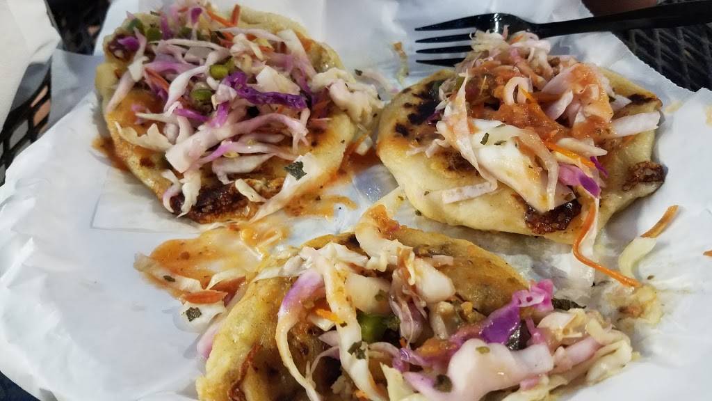 La Pupusona | restaurant | 12496 Montana Ave, El Paso, TX 79938, USA | 9155020027 OR +1 915-502-0027