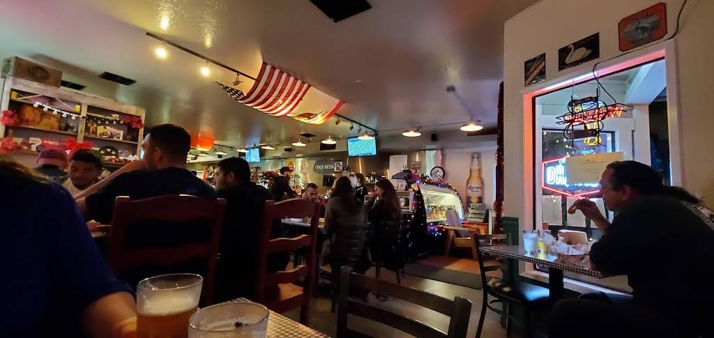 Wing Man | restaurant | 101 E Cotati Ave, Cotati, CA 94931, USA | 7077949464 OR +1 707-794-9464