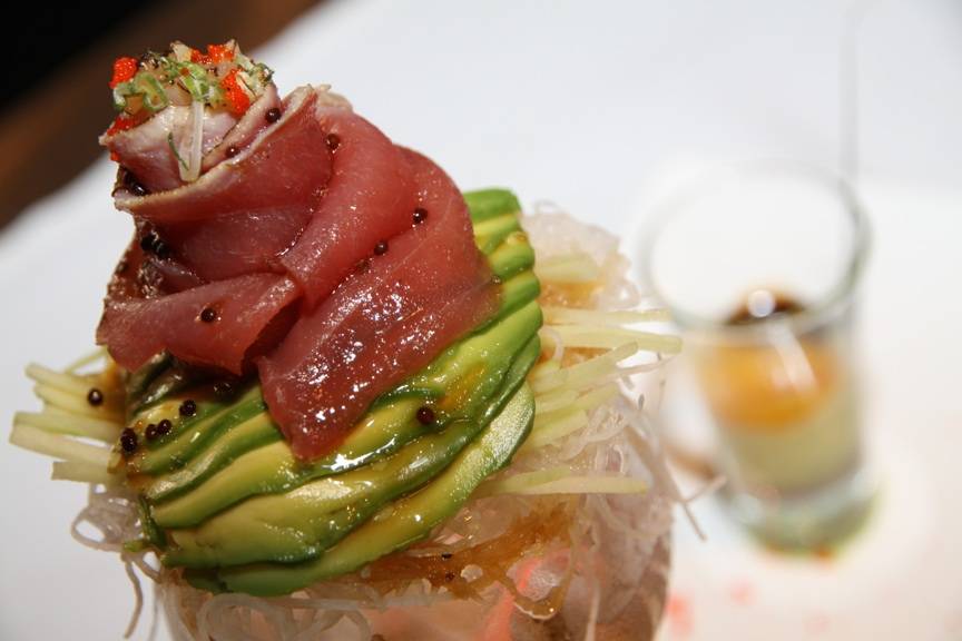 Reiki Sushi & Asian Bistro | restaurant | 239 Danbury Rd, Wilton, CT 06897, USA | 2037628788 OR +1 203-762-8788