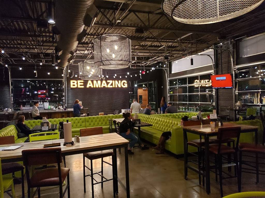 Chicken N Pickle- Wichita | restaurant | 1240 N Greenwich Rd, Wichita, KS 67206, USA | 3165357150 OR +1 316-535-7150