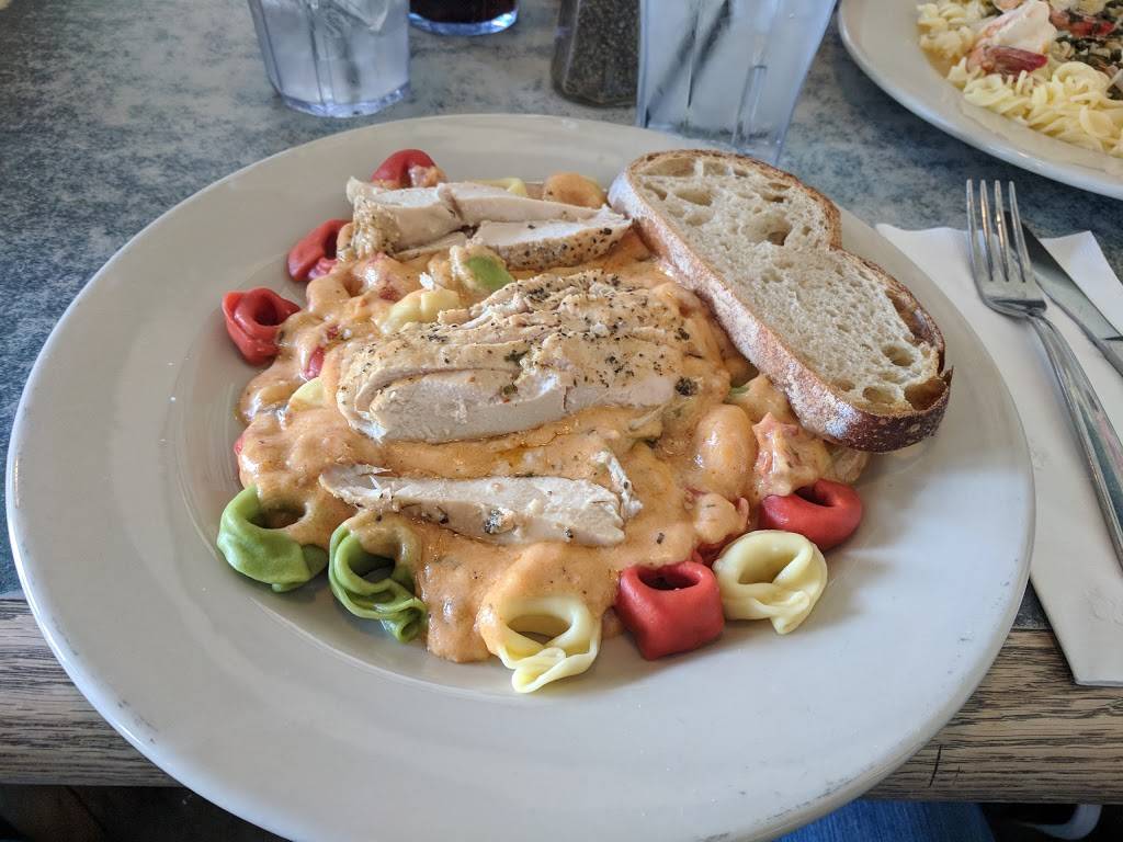 Island Pasta Coronado | restaurant | 1202 Orange Ave, Coronado, CA 92118, USA | 6194354545 OR +1 619-435-4545