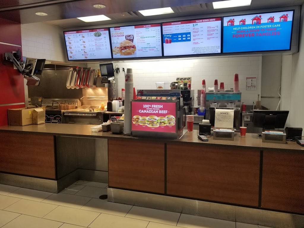 Wendys | restaurant | Terminal 3, 6301 Silver Dart Dr Unit G 202, Mississauga, ON L5P 1B2, Canada | 9056718878 OR +1 905-671-8878