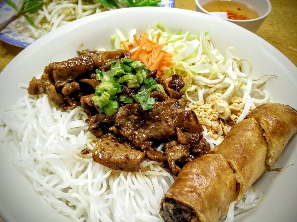 Pho Golden Star | restaurant | 3537 S Jefferson St, Falls Church, VA 22041, USA | 7035757871 OR +1 703-575-7871