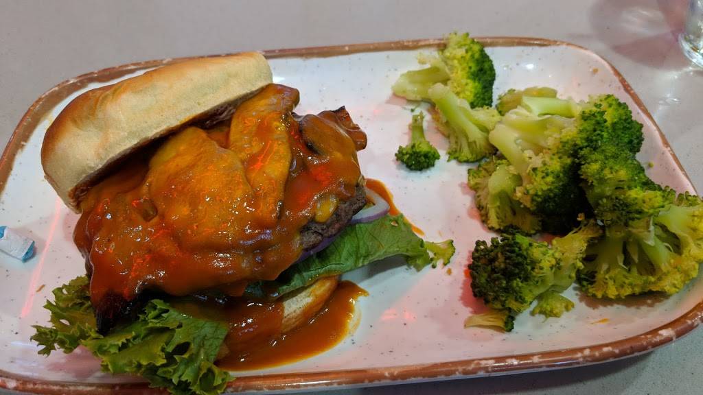 Whisky River | restaurant | 5501 Josh Birmingham Pkwy, Charlotte, NC 28208, USA | 7043594219 OR +1 704-359-4219