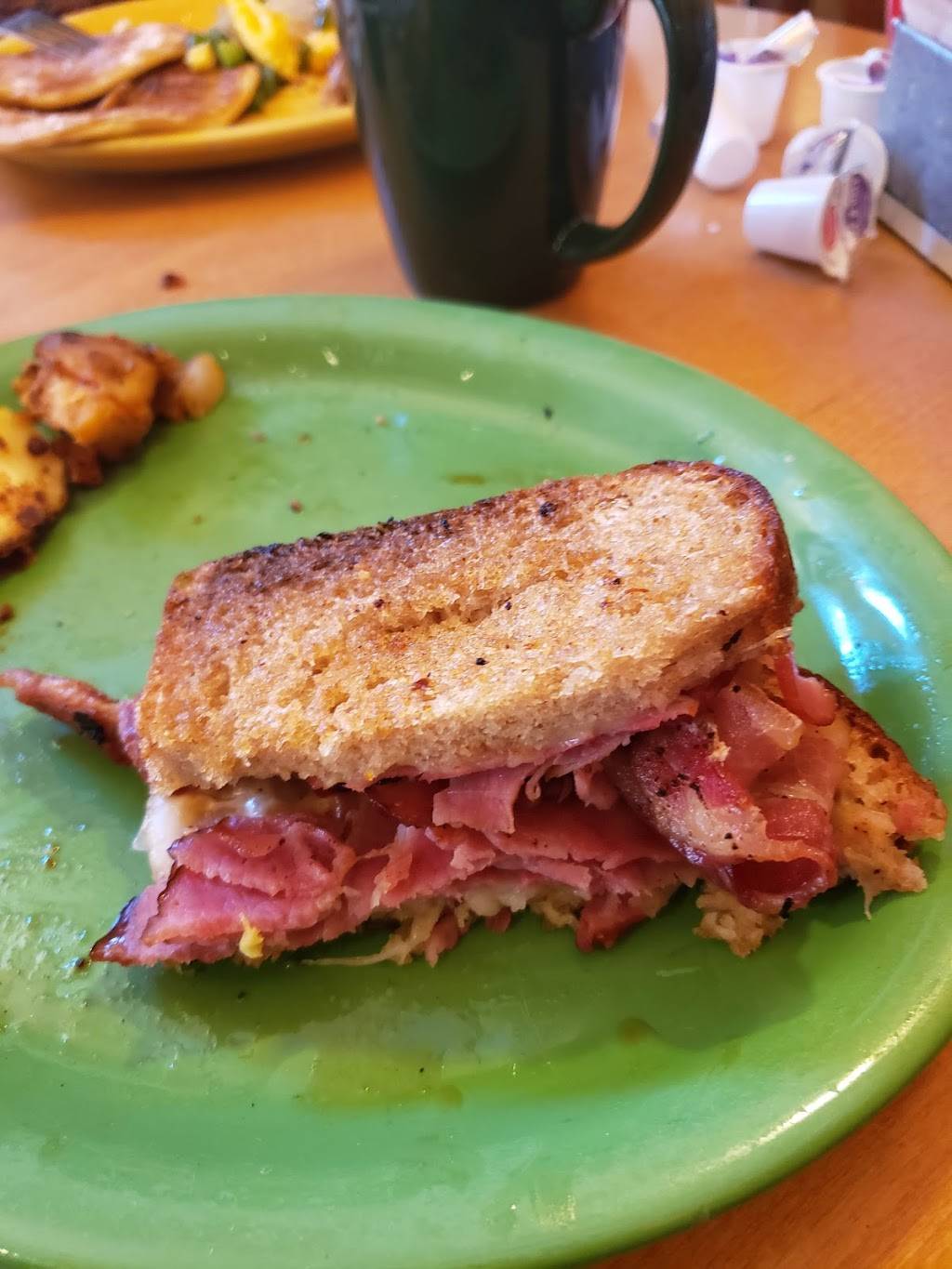 The Sunrise Shack | restaurant | 644 White Mountain Hwy, Glen, NH 03838, USA | 6033837169 OR +1 603-383-7169