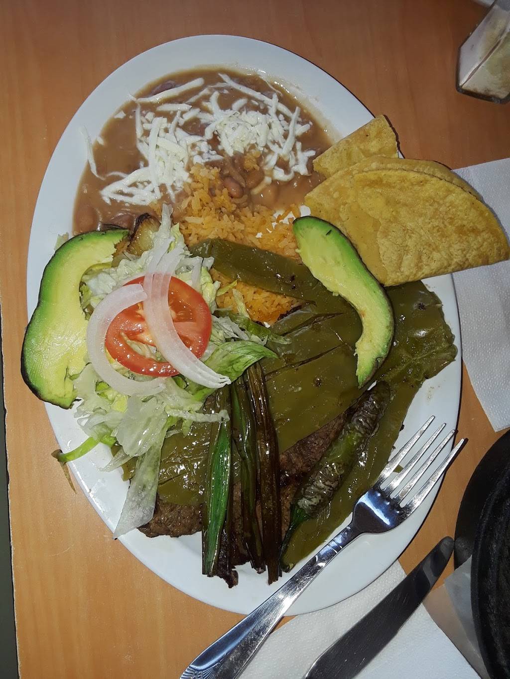 Tortas Ahogadas | restaurant | 8936 Woodman Ave, Arleta, CA 91331, USA | 8188945756 OR +1 818-894-5756