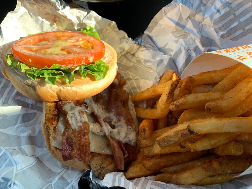 Back Yard Burgers | restaurant | 314 E Carpenter St, Cleveland, MS 38732, USA | 6628439063 OR +1 662-843-9063