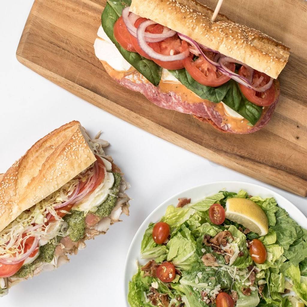 Taylor Gourmet | meal takeaway | Terminal B/C Parking, 2400 S Smith Blvd, Arlington, VA 22202, USA | 7034172145 OR +1 703-417-2145