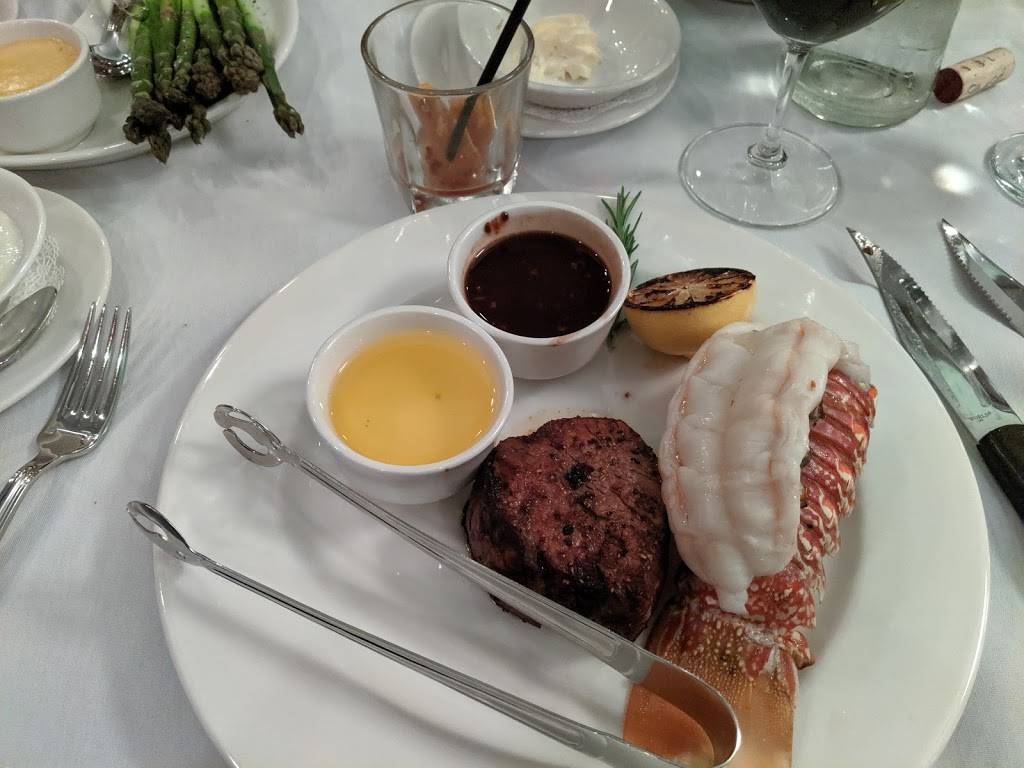 Frankie Rowlands Steakhouse | restaurant | 104 S Jefferson St, Roanoke, VA 24011, USA | 5405272333 OR +1 540-527-2333