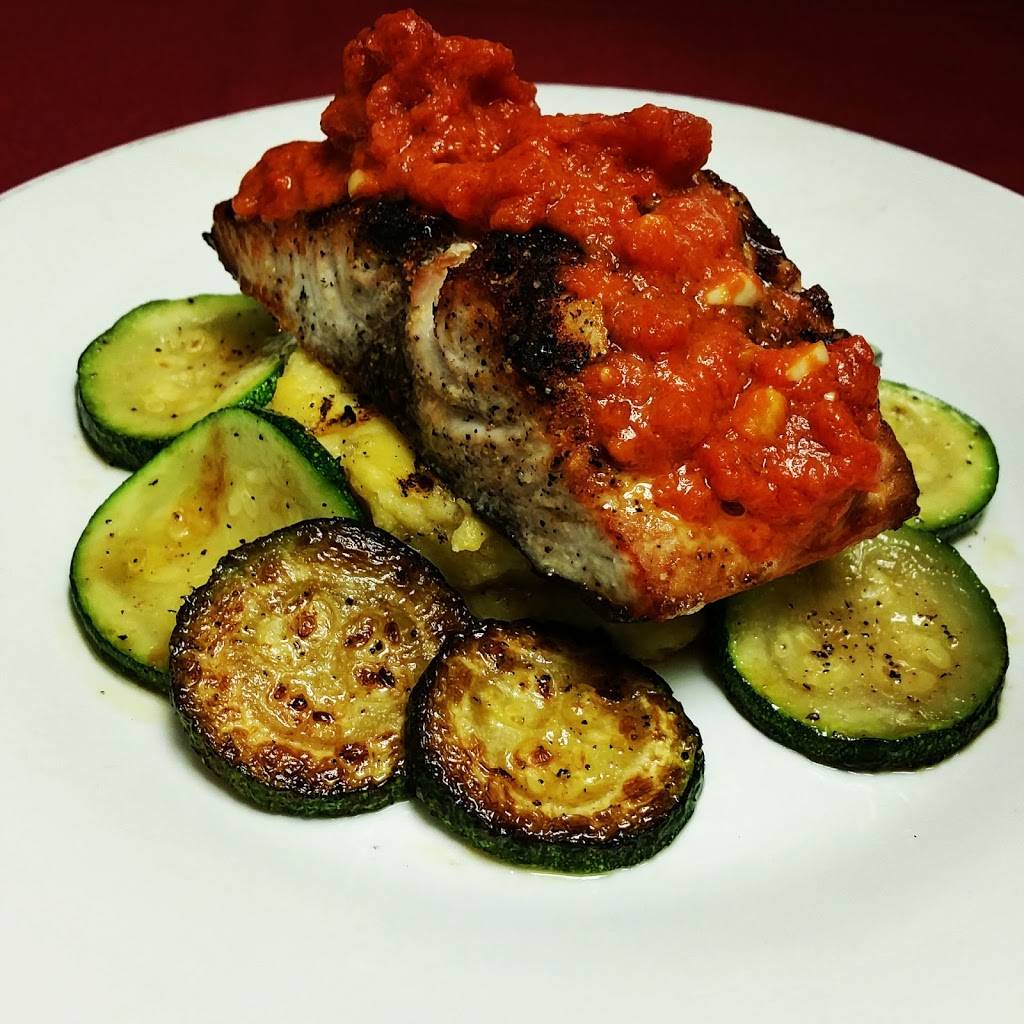 DeLuccas Italian Grill | restaurant | 1720 Sunset Blvd, West Columbia, SC 29169, USA | 8039265255 OR +1 803-926-5255