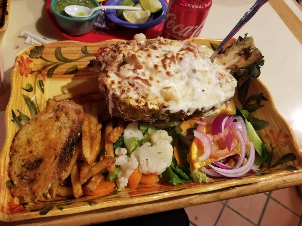 Las Islas Marias | restaurant | 2400 S Pulaski Rd, Chicago, IL 60623, USA | 7735221300 OR +1 773-522-1300