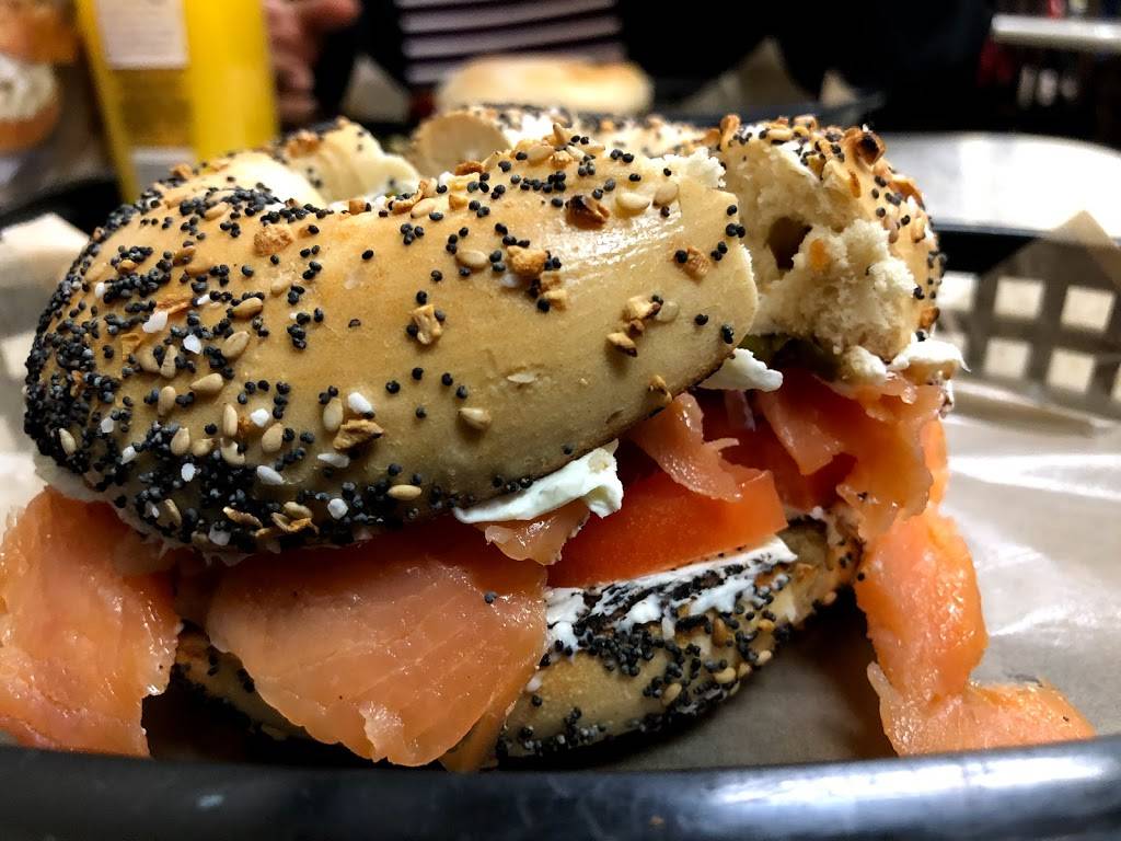 Manhattan Bagel | cafe | 8040 Providence Rd Ste 200, Charlotte, NC 28277, USA | 7045410833 OR +1 704-541-0833