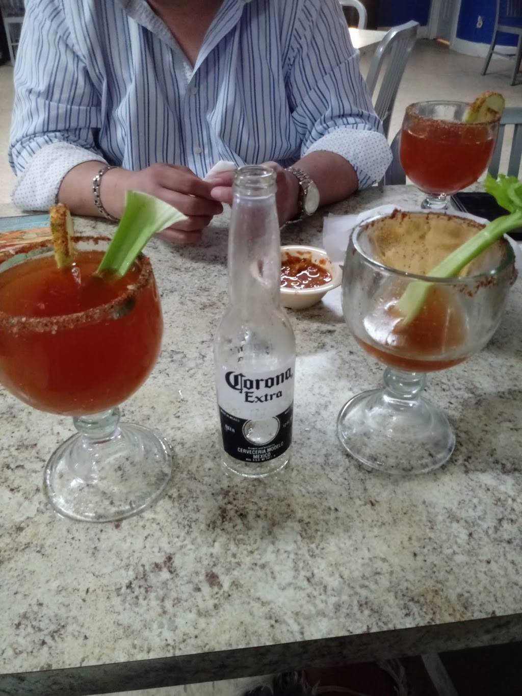 Mariscos 2000 | restaurant | 3068 Forest Ln ste 111, Dallas, TX 75234, USA | 9722432886 OR +1 972-243-2886