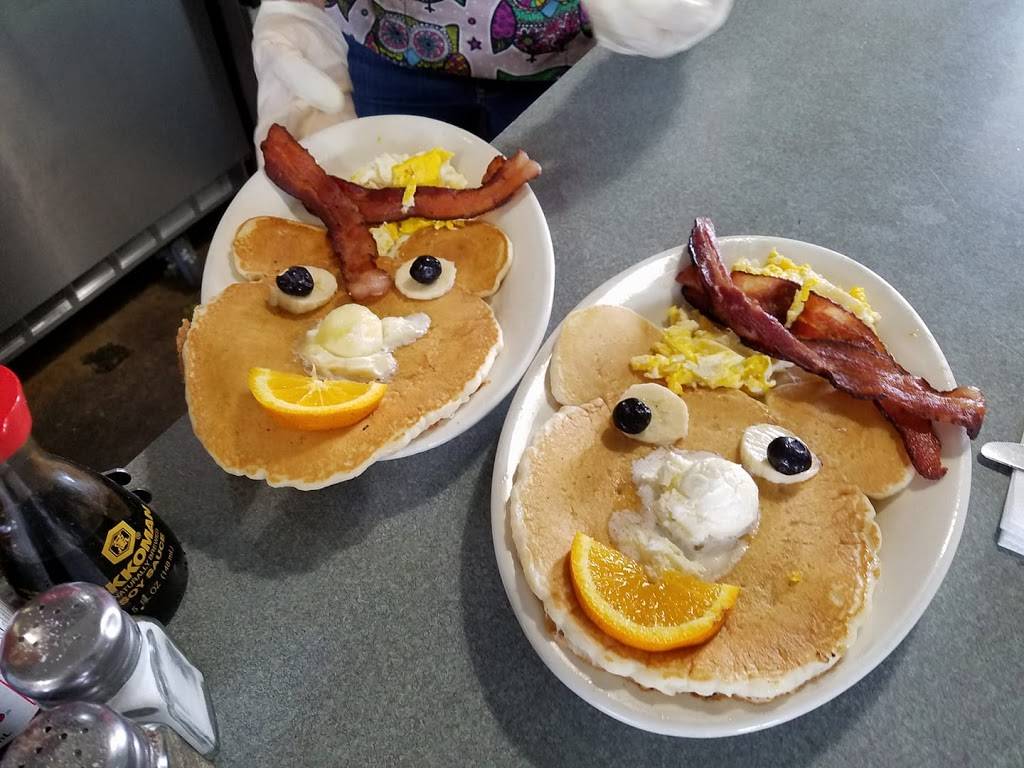 Omelette & Waffle Shop | restaurant | 1103 S Gaffey St, San Pedro, CA 90731, USA | 3108313277 OR +1 310-831-3277