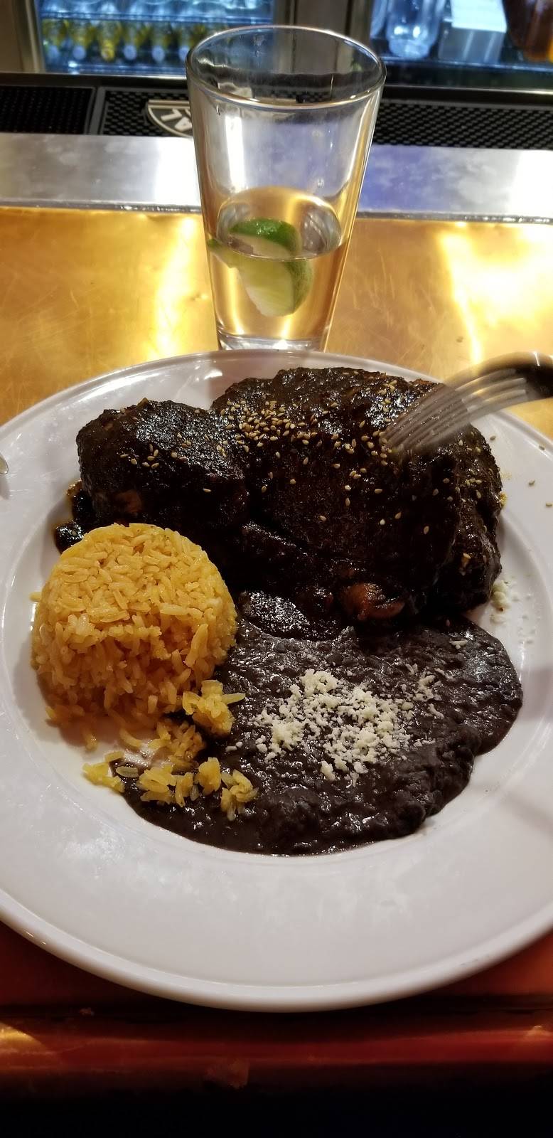 Don Chatos Delicias | restaurant | 9110 Devlin Rd, Bristow, VA 20136, USA | 7037432205 OR +1 703-743-2205