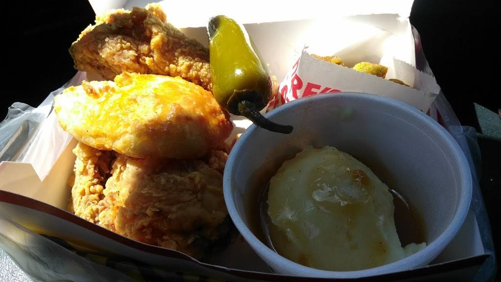 Churchs Chicken | restaurant | 1575 Gulf to Bay Blvd, Clearwater, FL 33755, USA | 7274616900 OR +1 727-461-6900