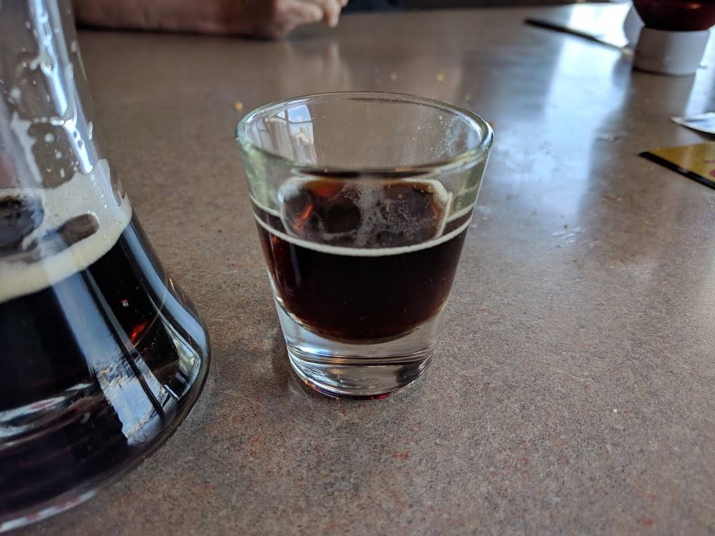 Legends Patio Grill and Bar | restaurant | 6910 N 102nd Cir, Omaha, NE 68122, USA | 4028841006 OR +1 402-884-1006