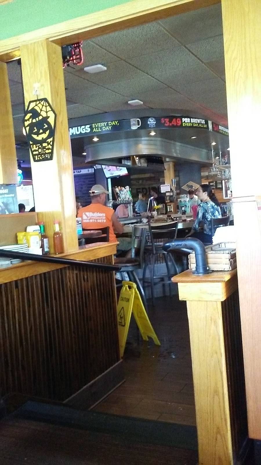 Applebees Grill + Bar | restaurant | 2912 Knoxville Center Dr, Knoxville, TN 37924, USA | 8655232600 OR +1 865-523-2600