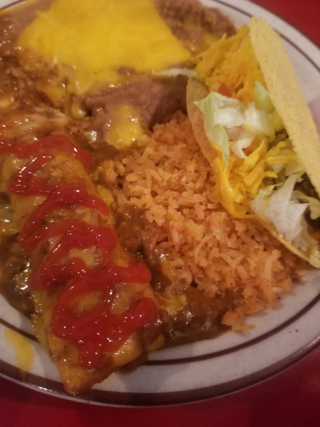 Poquito De Mexico | restaurant | 422 W Main St, Yukon, OK 73099, USA | 4053549902 OR +1 405-354-9902