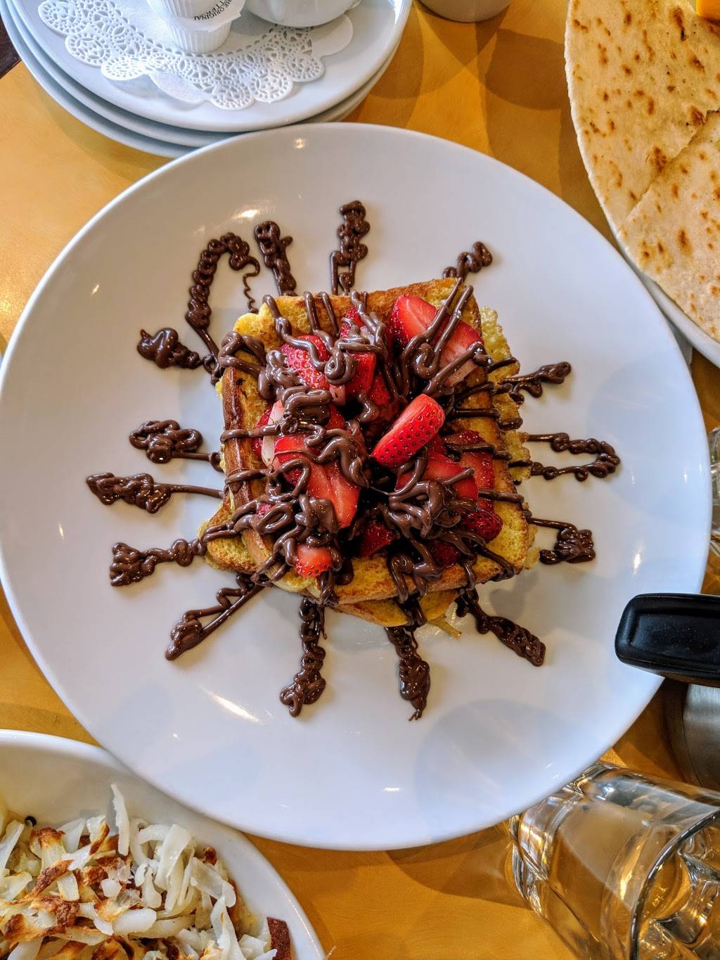 Eggsperience Breakfast & Lunch - Park Ridge | bakery | 90 N Northwest Hwy, Park Ridge, IL 60068, USA | 8479393976 OR +1 847-939-3976