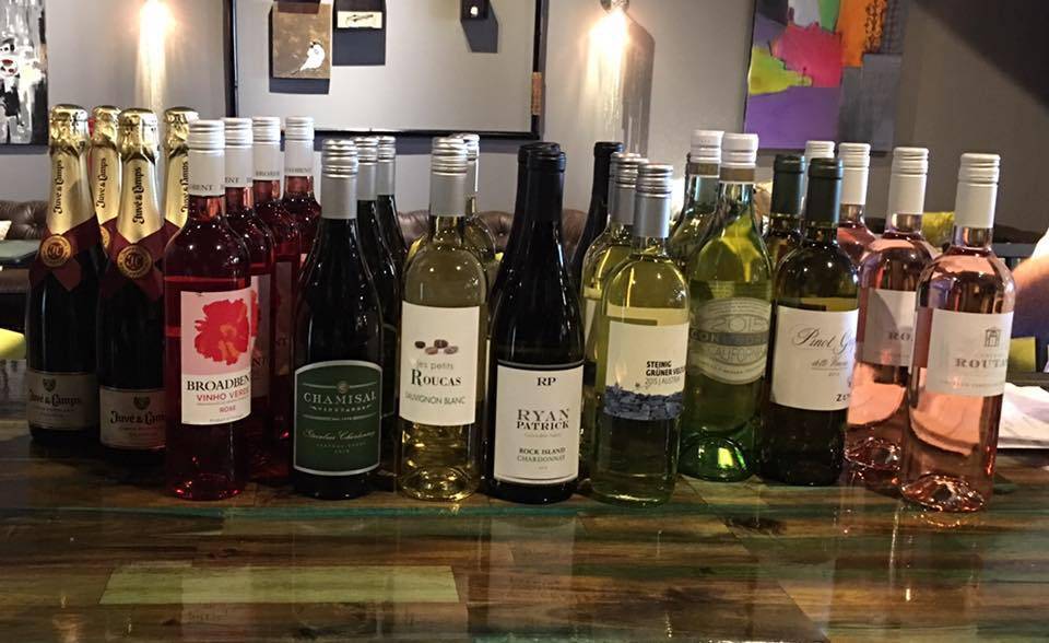 Stellar Wine Co. | restaurant | 425 High St, Portsmouth, VA 23704, USA | 7577732672 OR +1 757-773-2672