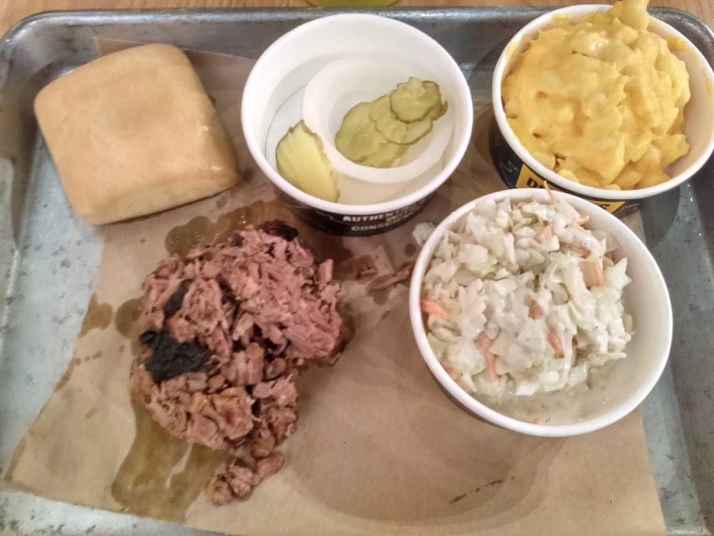 Dickeys Barbecue Pit | restaurant | 1125 W Rancho Vista Blvd, Palmdale, CA 93551, USA | 6614025123 OR +1 661-402-5123