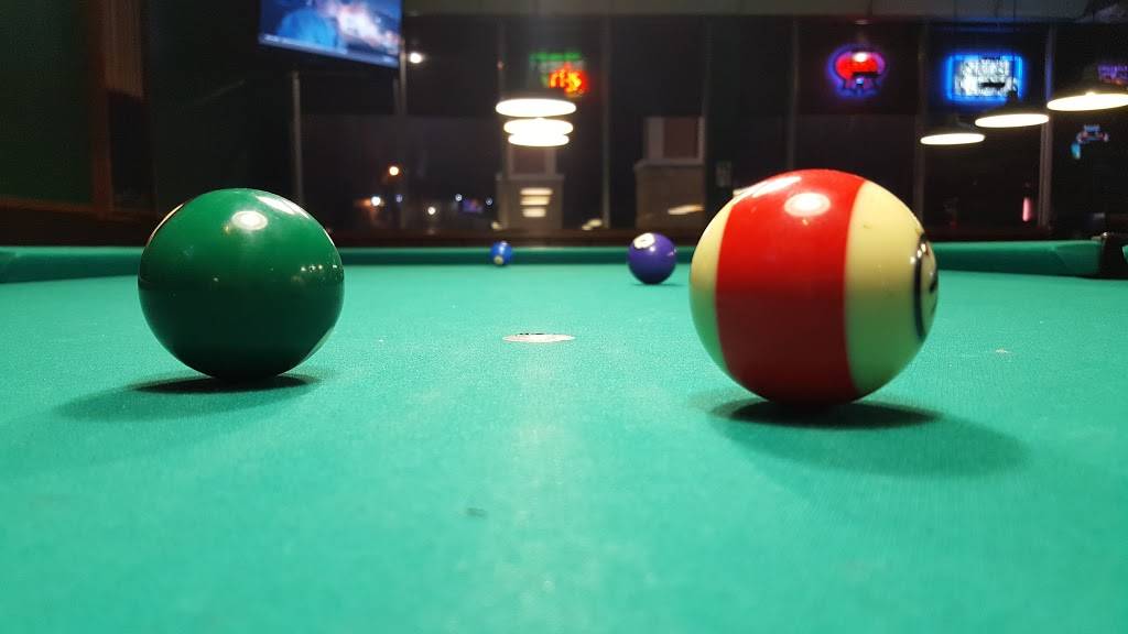 Clicks Billiards | restaurant | 1455 N, FL-436 #291, Casselberry, FL 32707, USA | 4076789366 OR +1 407-678-9366