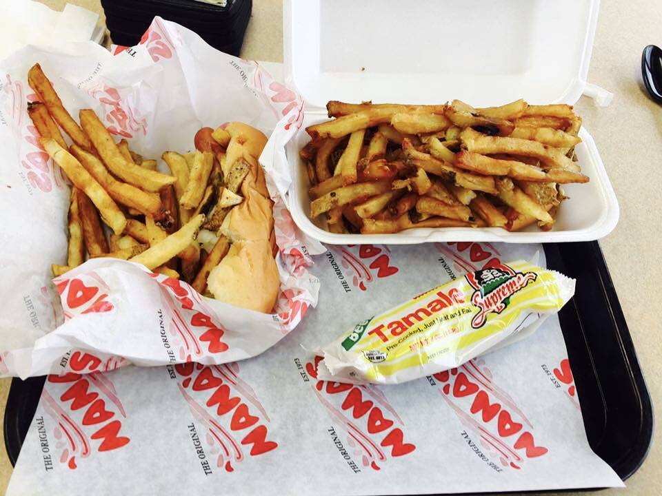 The Original Nanas Hot Dogs | restaurant | 1102 E Irving Park Rd, Streamwood, IL 60107, USA | 6302892226 OR +1 630-289-2226