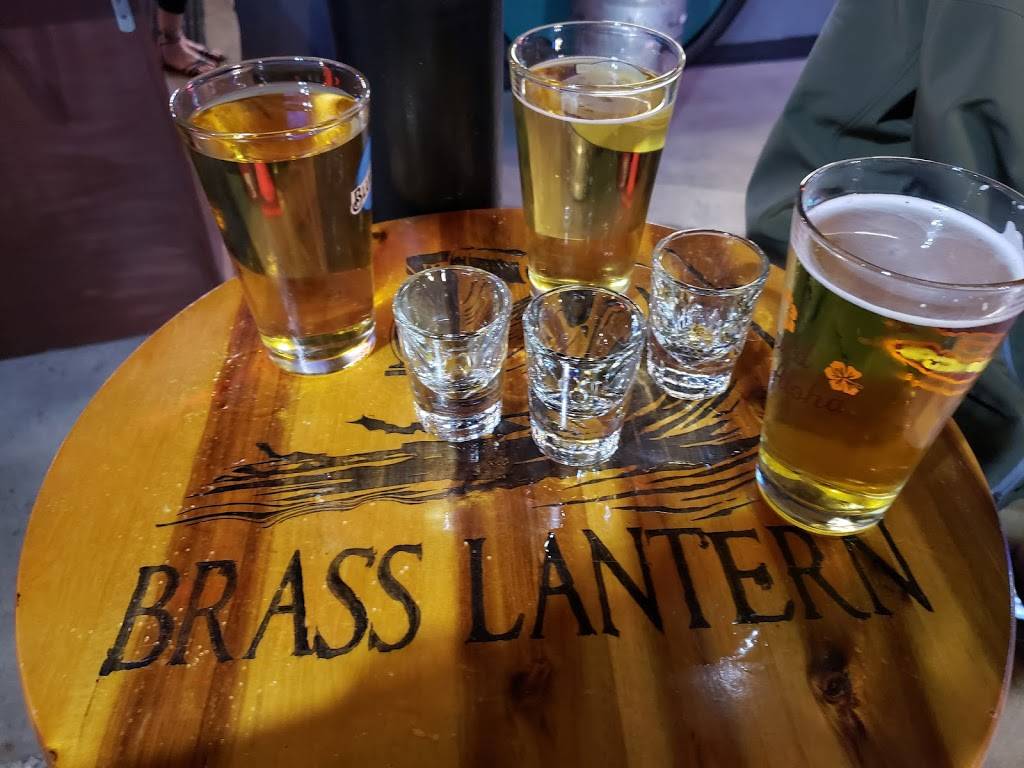 Brass Lantern | restaurant | 6201 E McKinley Ave, Tacoma, WA 98404, USA | 2533145624 OR +1 253-314-5624