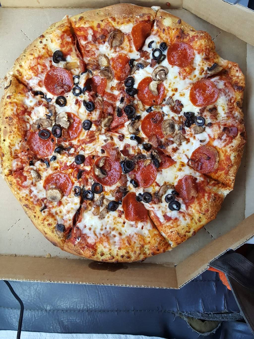 Dominos Pizza | meal delivery | 154 Country Club Gate Center, Pacific Grove, CA 93950, USA | 8313721999 OR +1 831-372-1999