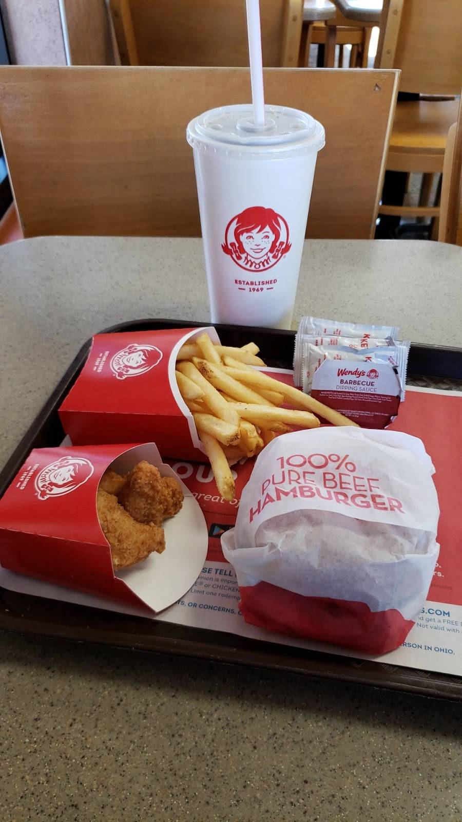 Wendys | restaurant | 2800 S Memorial Pkwy, Huntsville, AL 35801, USA | 2565343214 OR +1 256-534-3214