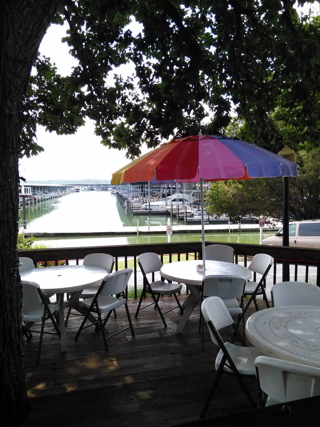 Marina Grille & Seafood Company | restaurant | 5200 City Park Dr, Lenoir City, TN 37772, USA | 8653892504 OR +1 865-389-2504