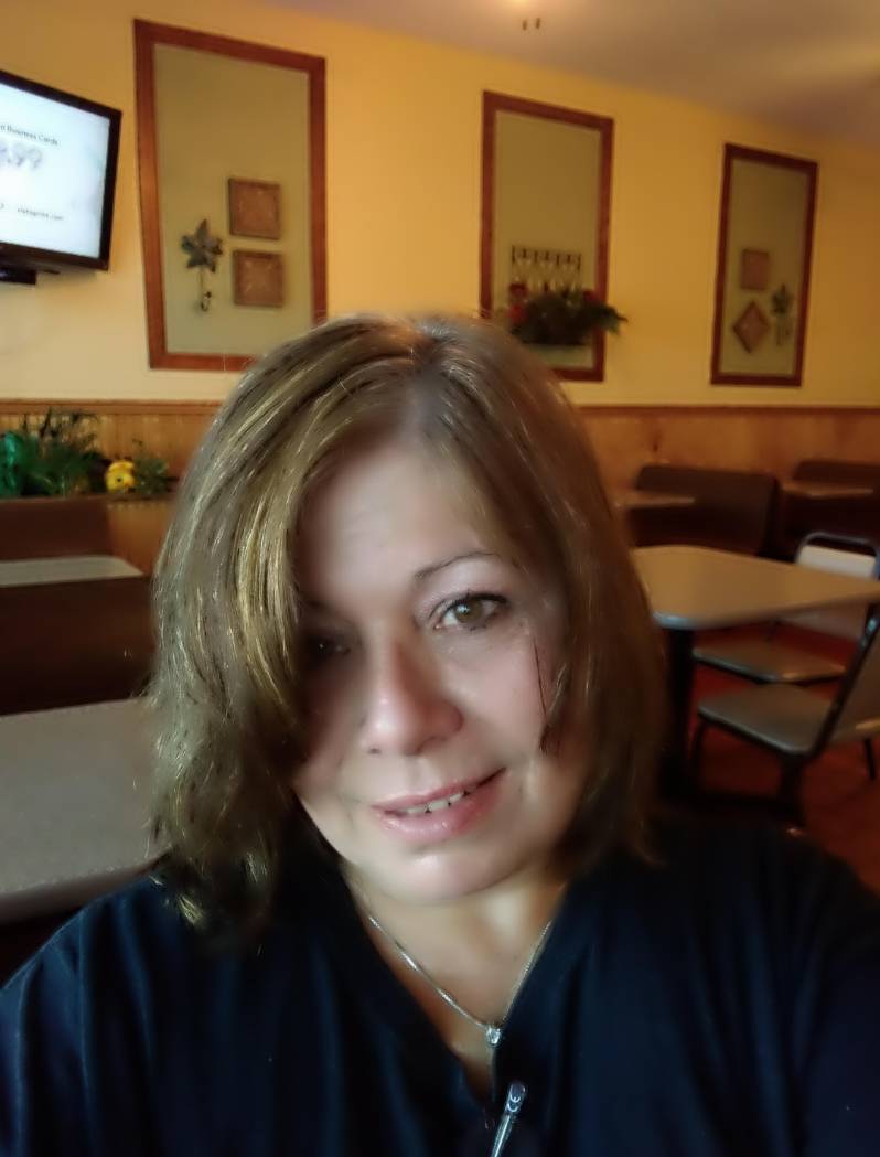 Woodys Drive-In | restaurant | 110 Northport Dr, Godfrey, IL 62035, USA | 6184667840 OR +1 618-466-7840