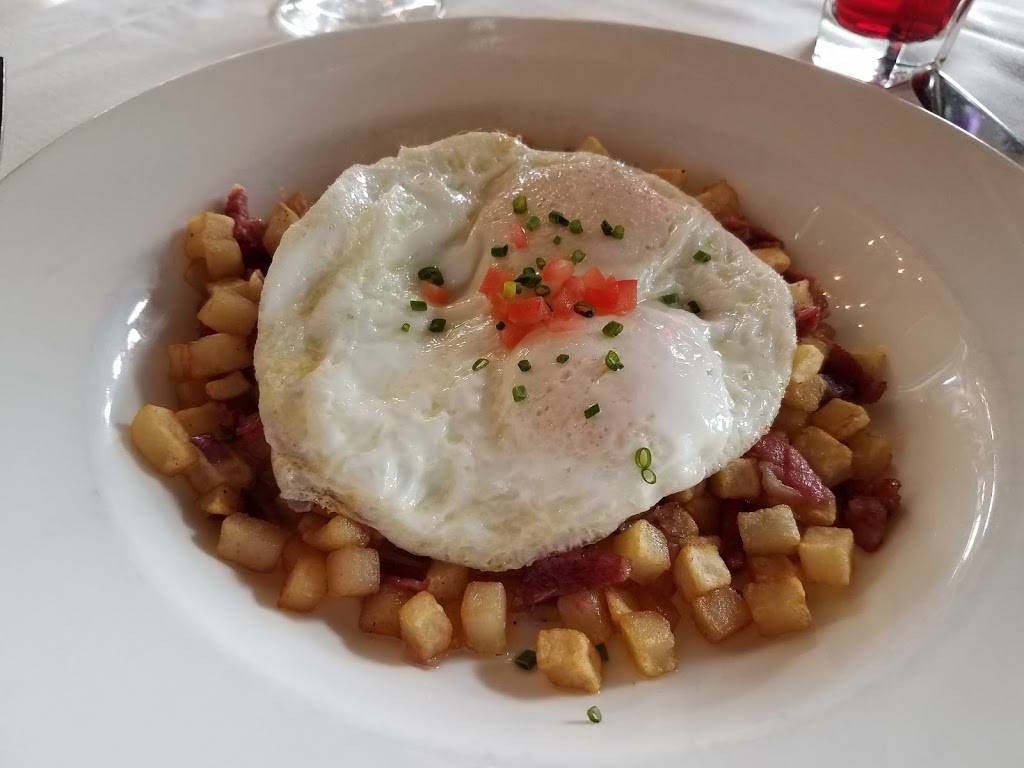 The Blue Boar Inn & Restaurant | restaurant | 1235 N, Warm Springs Rd, Midway, UT 84049, USA | 4356541400 OR +1 435-654-1400