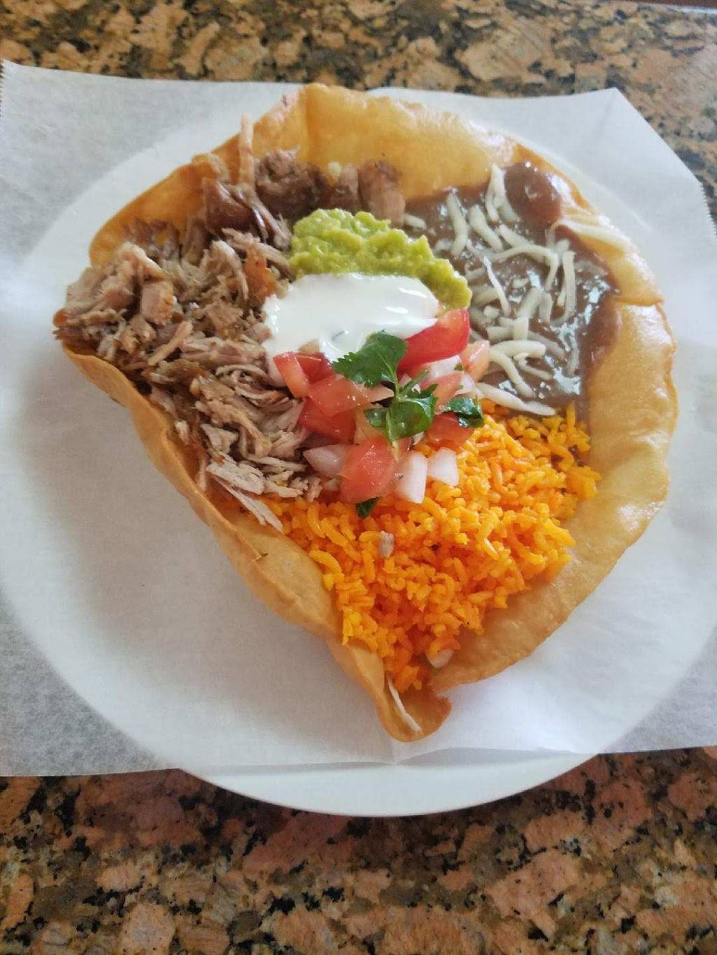 La Casa del Pan con Lechón | restaurant | 2795 W 78th St, Hialeah, FL 33016, USA | 3058243115 OR +1 305-824-3115