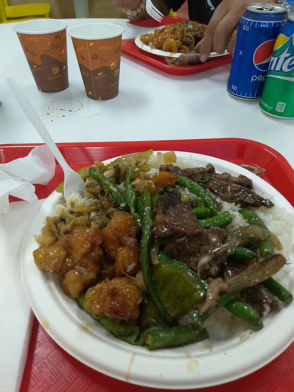 Chase Luck Bakery | restaurant | 1325 Ocean Ave, San Francisco, CA 94112, USA | 4157695983 OR +1 415-769-5983