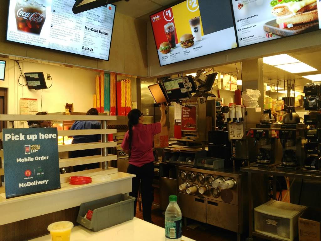 McDonalds | cafe | 2035 S Ellsworth Rd, Mesa, AZ 85212, USA | 4803577685 OR +1 480-357-7685