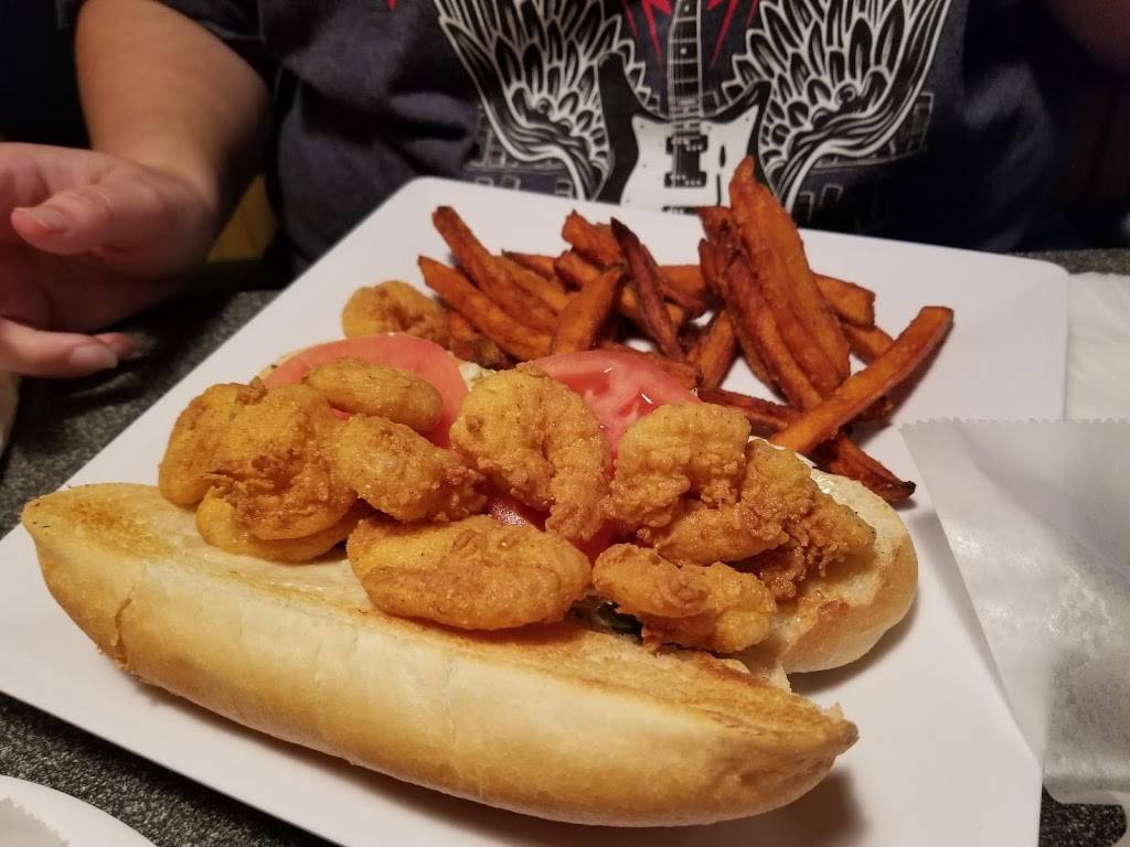 DCs Grill | restaurant | 4151 La Hwy 1 S, Port Allen, LA 70767, USA | 2257492343 OR +1 225-749-2343