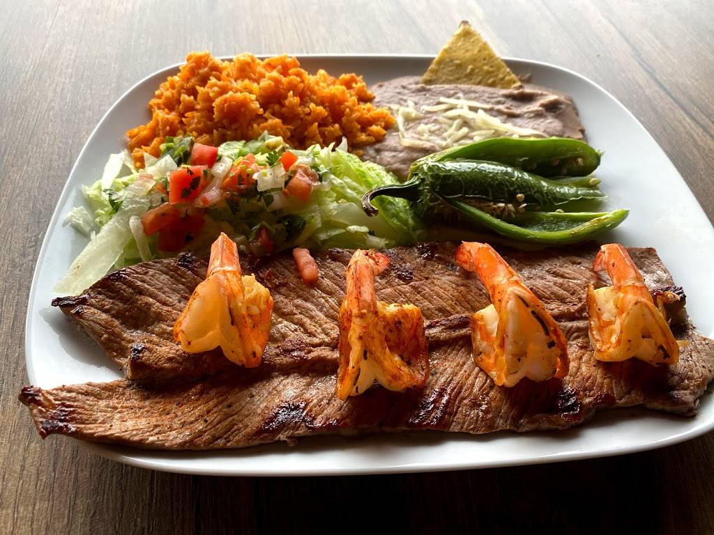 EL Taurino Mexican Grill | restaurant | 4 Golf Center, Hoffman Estates, IL 60169, USA | 8472527071 OR +1 847-252-7071
